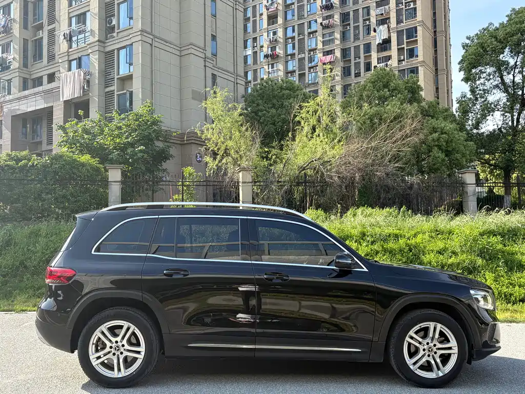 Mercedes-Benz GLB 2022 facelift version 2 GLB 200 fashion model купить на сайте DeffCars