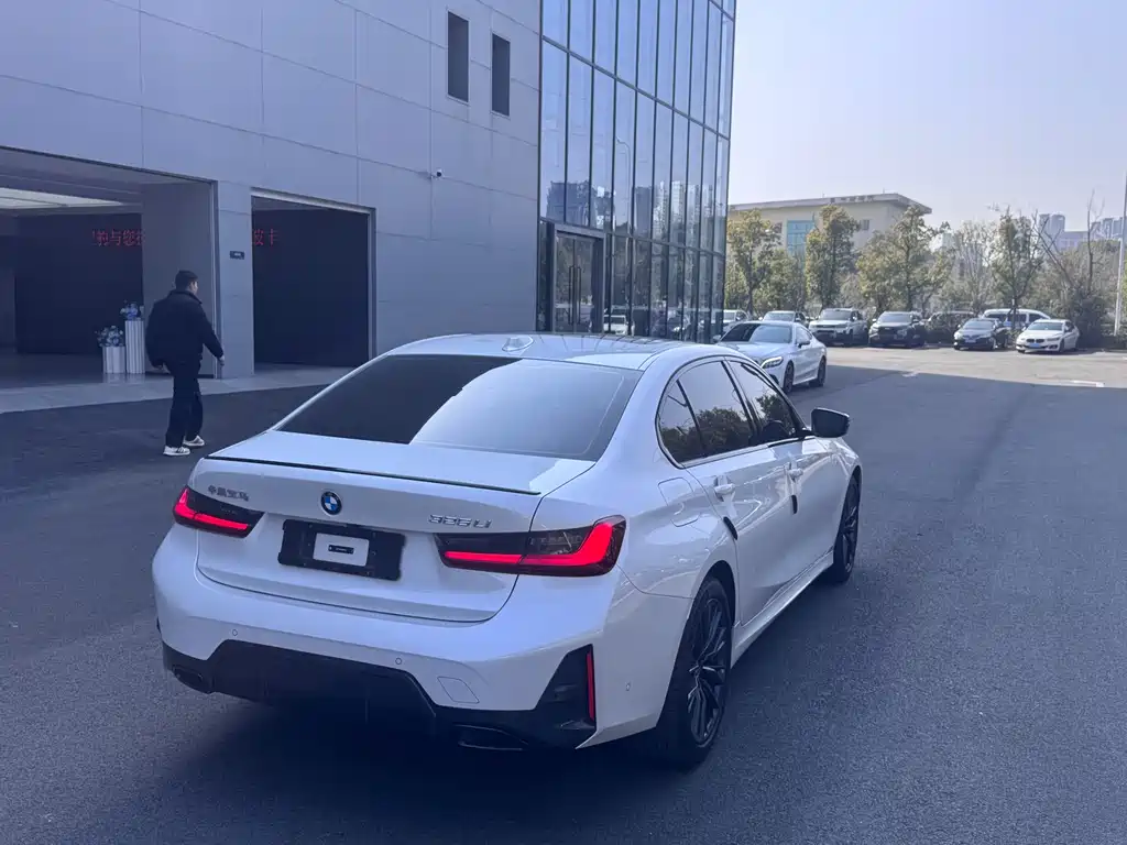 BMW 3 Series 2023 325Li M Sports Package купить на сайте DeffCars