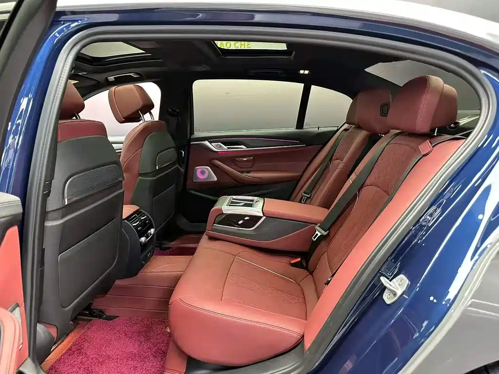 BMW 5 Series 2021 530Li Exclusive M Sports Package купить на сайте DeffCars
