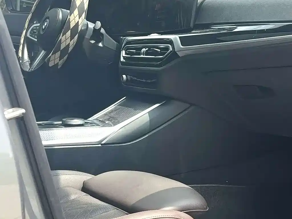 BMW i3 2022 eDrive 35 L купить на сайте DeffCars