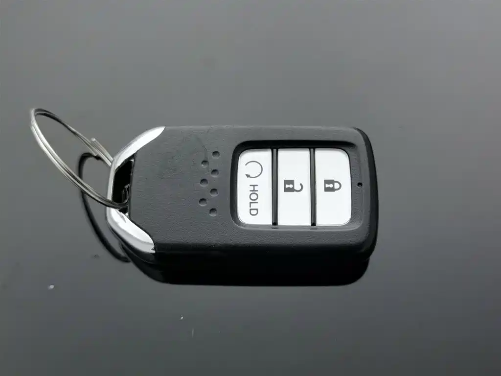 Honda CR-V 2019 Rui·Hybrid 2.0L 2WD Clean Edition National V купить на сайте DeffCars