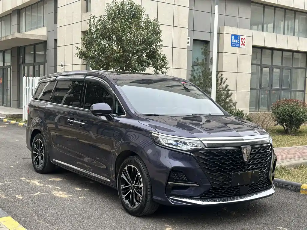 Roewe iMAX8 2022 400TGI Gathering Edition купить на сайте DeffCars