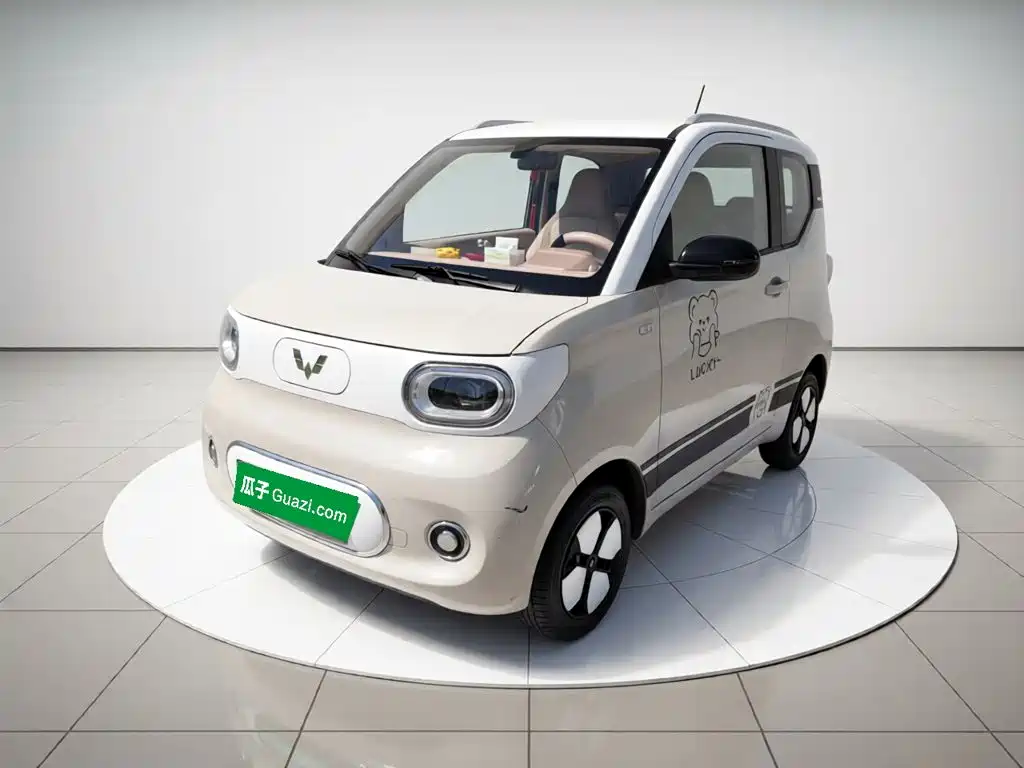 Hongguang MINIEV 2024 third generation 215km advanced version купить на сайте DeffCars
