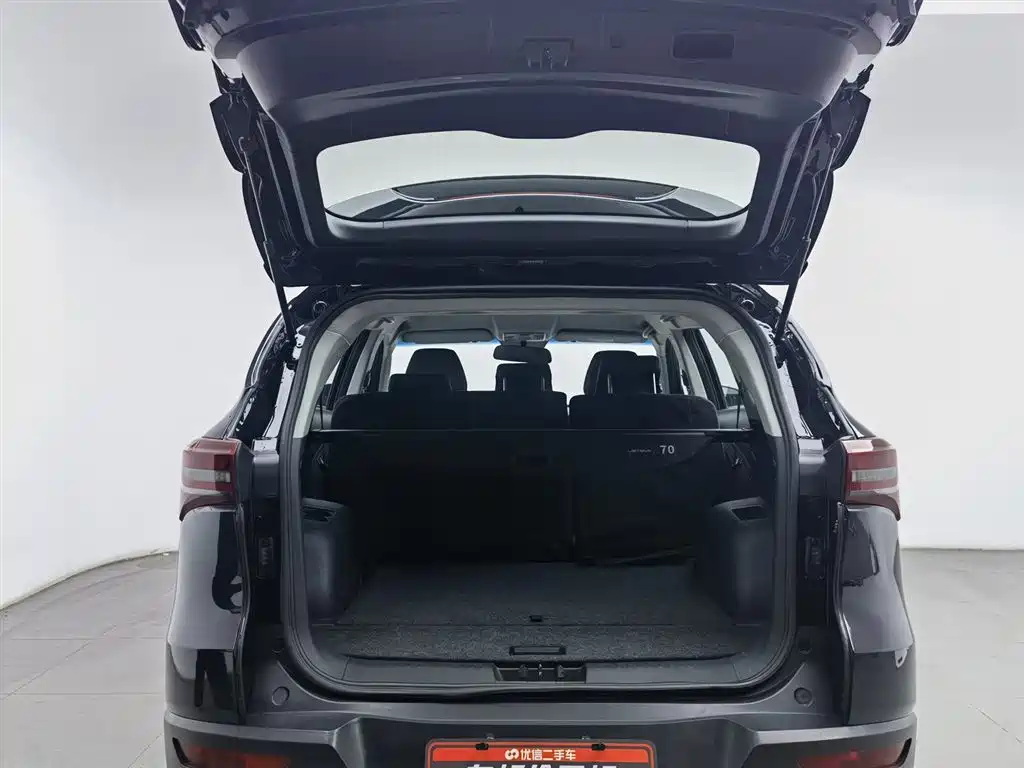 Jietu X70M 2022 model 1.5T manual avant-garde companion type 5 seats купить на сайте DeffCars