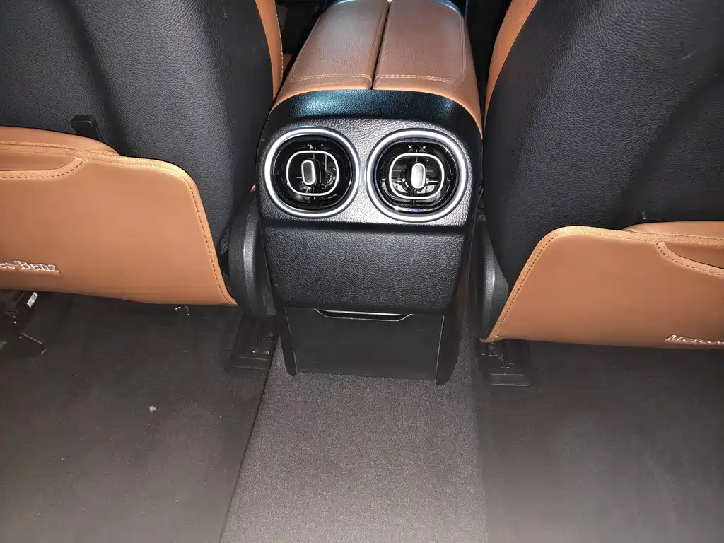 Mercedes-Benz C-Class 2023 C 200 L Sports Edition купить на сайте DeffCars