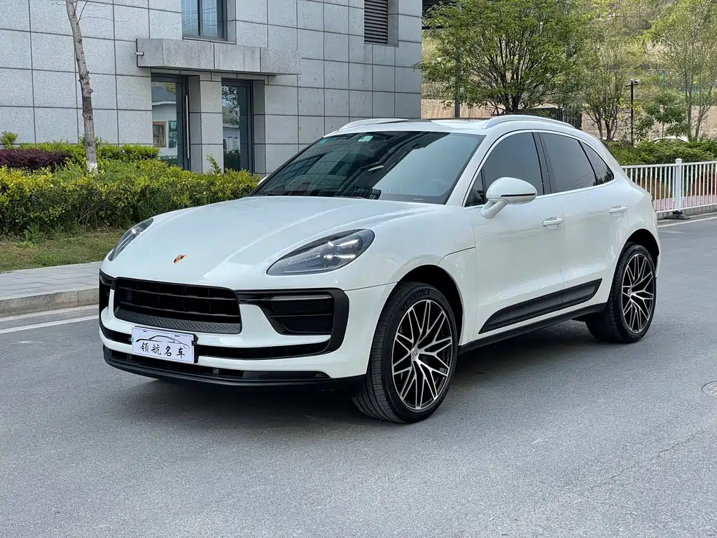 Macan 2023 Macan 2.0T купить на сайте DeffCars