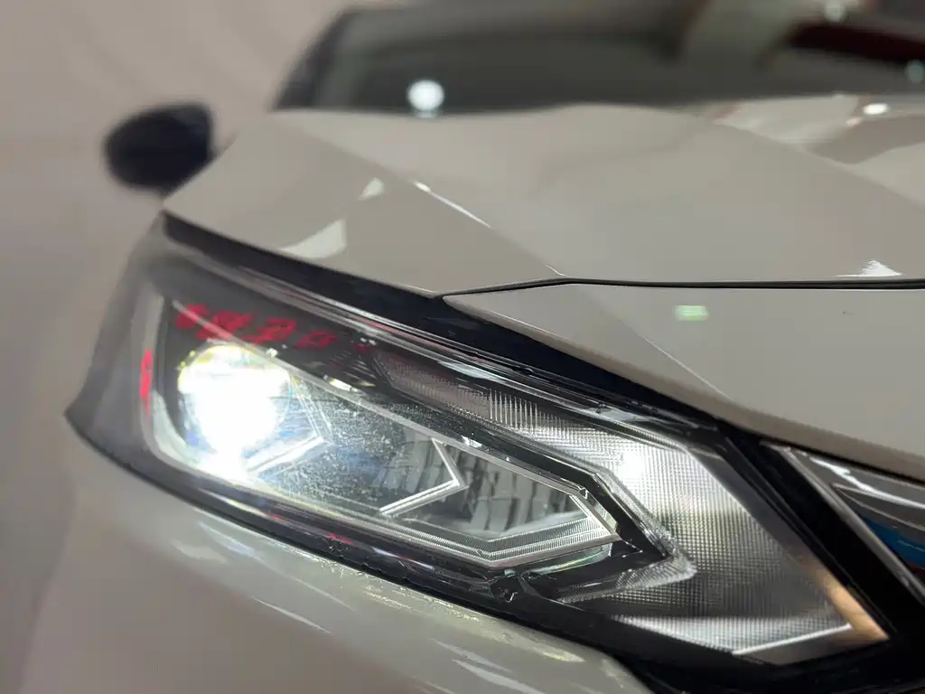 Teana 2021 2.0T XL Upper AD1 Smart Pilot Edition купить на сайте DeffCars
