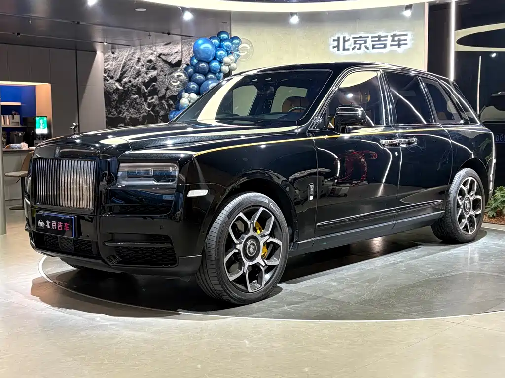Cullinan 2020 Black Badge купить на сайте DeffCars