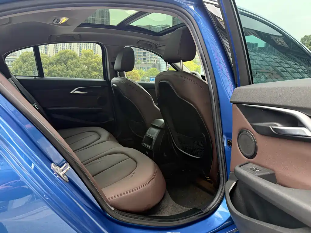 BMW 1 Series 2019 120i Leading M Sports Package купить на сайте DeffCars