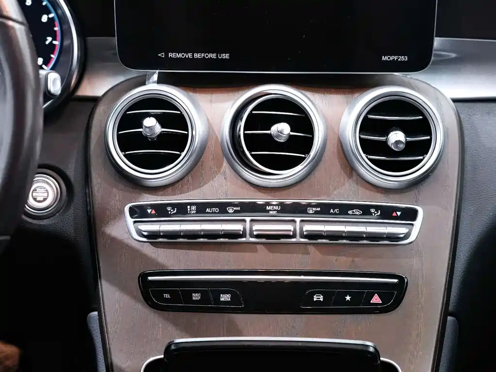 Mercedes-Benz GLC 2022 facelift GLC 300 L 4MATIC Dynamic Edition купить на сайте DeffCars