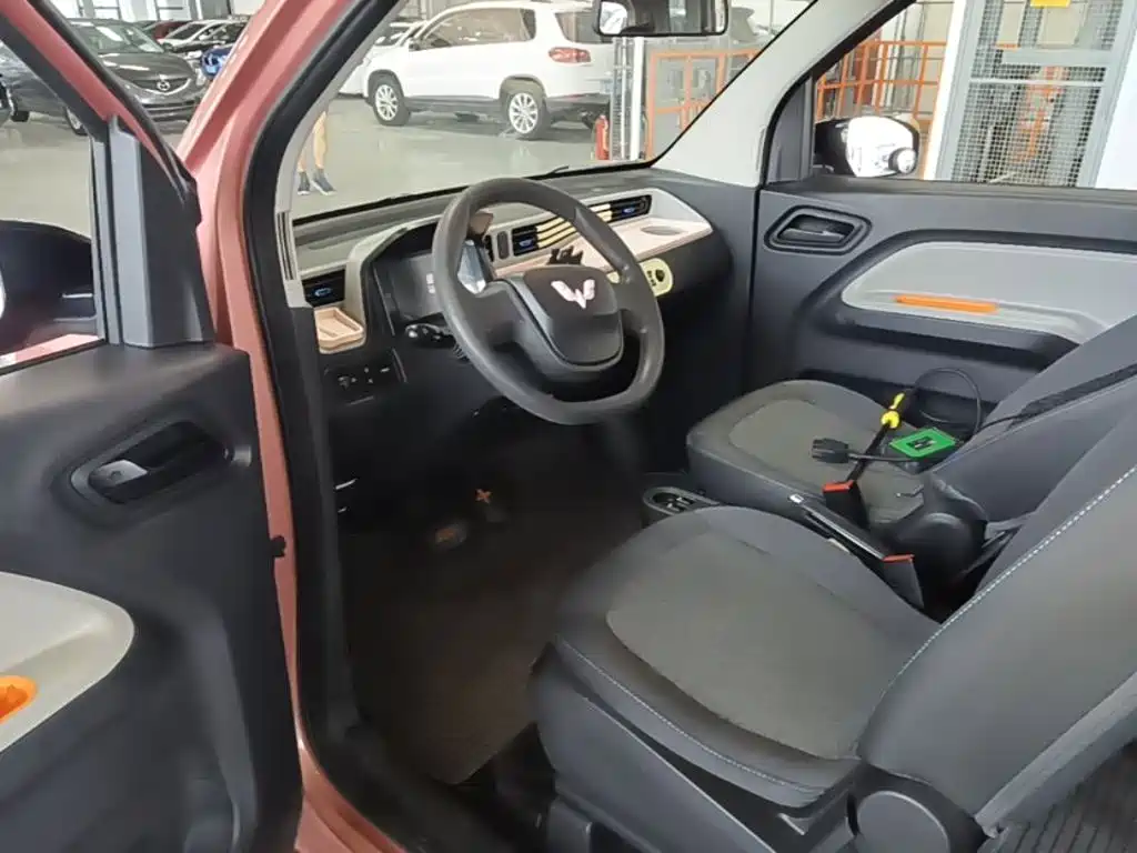 Hongguang MINIEV 2020 free model ternary lithium купить на сайте DeffCars
