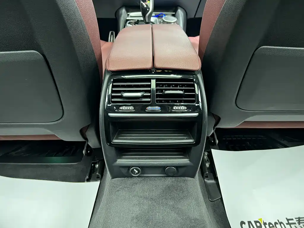 BMW 5 Series 2018 facelift 530Li leading M sports package купить на сайте DeffCars