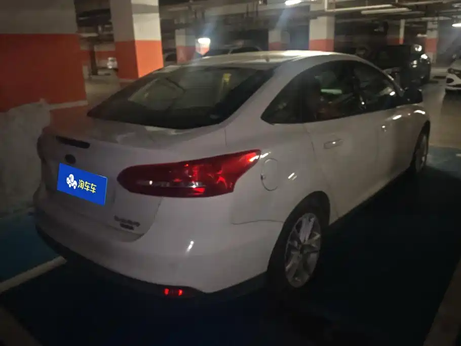 Focus 2015 sedan EcoBoost 125 automatic super stylish model купить на сайте DeffCars