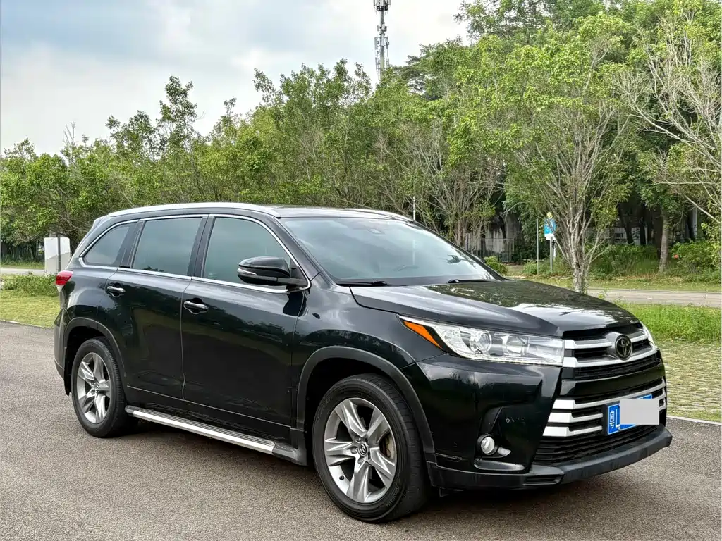 Highlander 2018 2.0T four-wheel drive luxury version 7 seats National V купить на сайте DeffCars