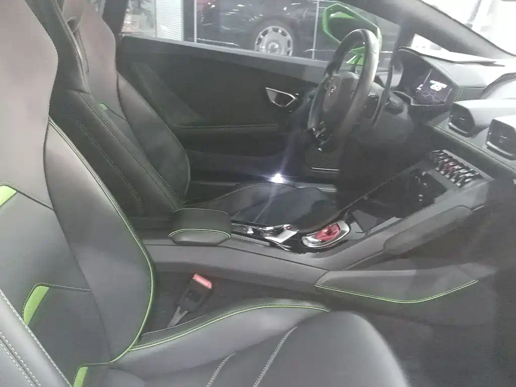 Huracán 2020 Huracán EVO RWD купить на сайте DeffCars