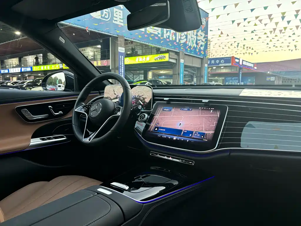 Mercedes-Benz E-Class 2025 E 260 L купить на сайте DeffCars