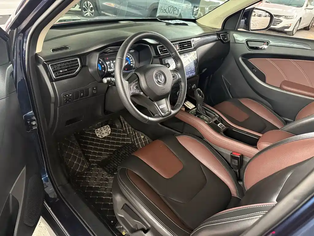 Fengguang 580 2016 facelift 1.5T CVT comfort model купить на сайте DeffCars