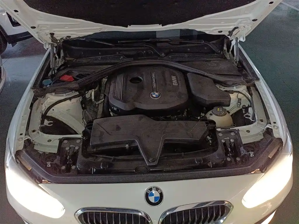 BMW 1 Series imported 2018 118i leading model купить на сайте DeffCars