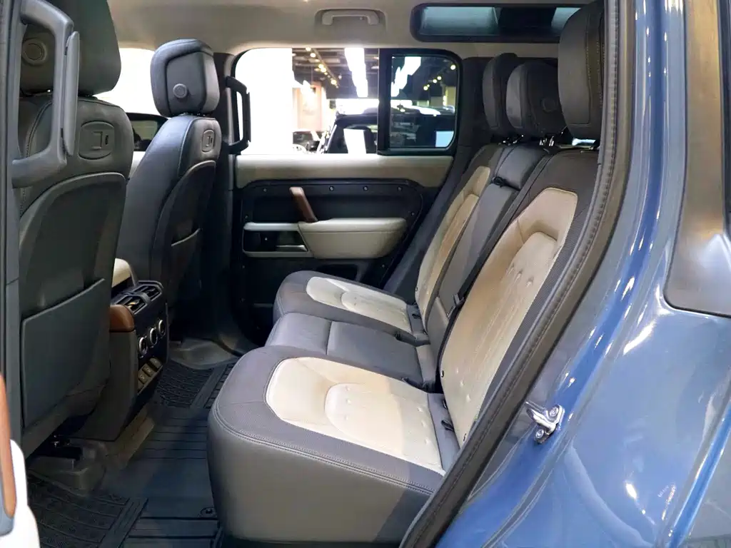 Land Rover Defender 2022 110 P400 X-DYNAMIC HSE купить на сайте DeffCars