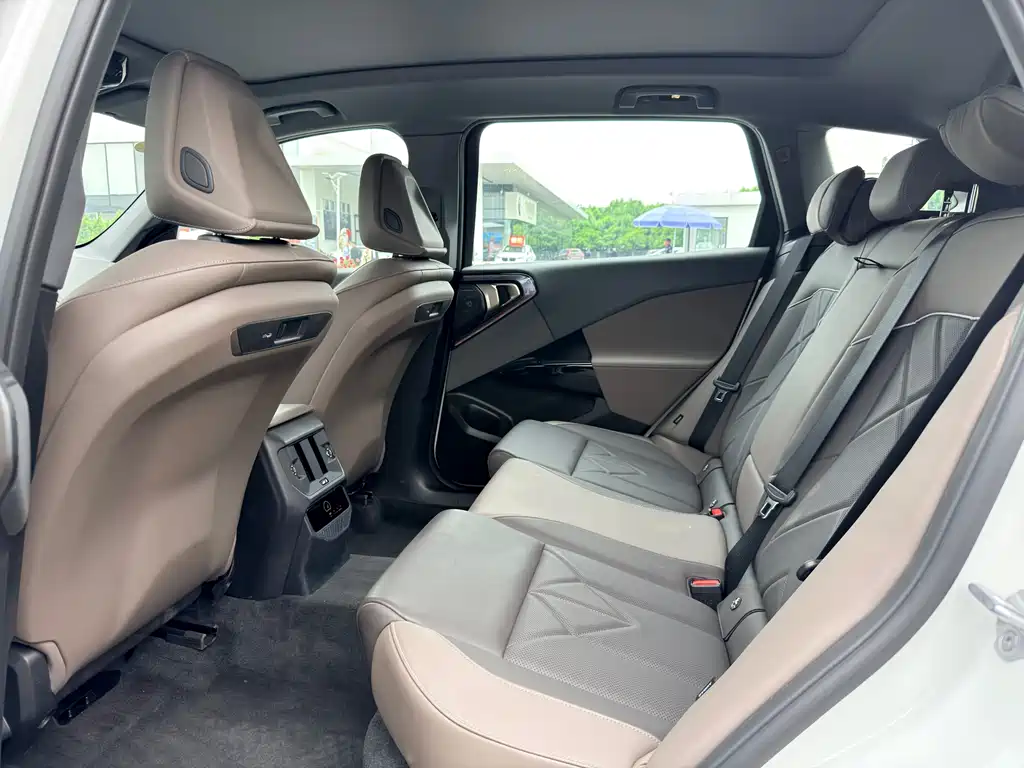 BMW X3 2025 xDrive30L Leading M Sports Package купить на сайте DeffCars