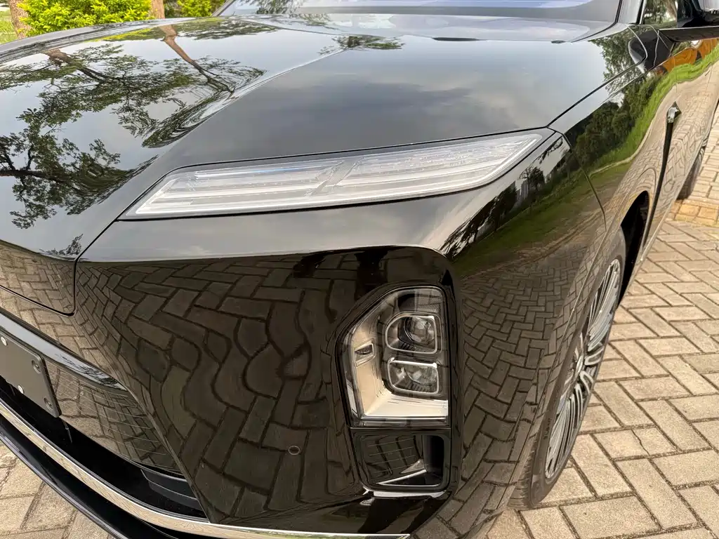 NIO ES8 2026 Six-seater Executive Deluxe Edition купить на сайте DeffCars