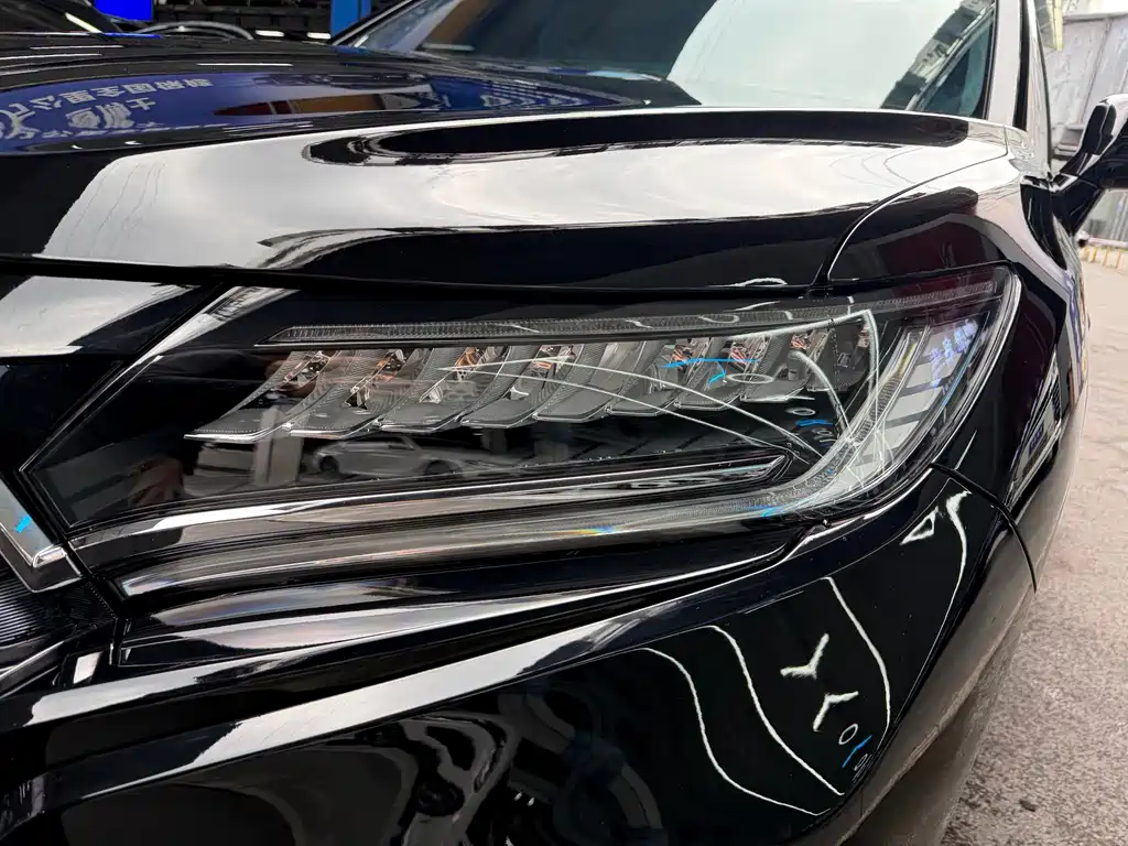 Honda UR-V 2023 370TURBO two-wheel drive premium version купить на сайте DeffCars