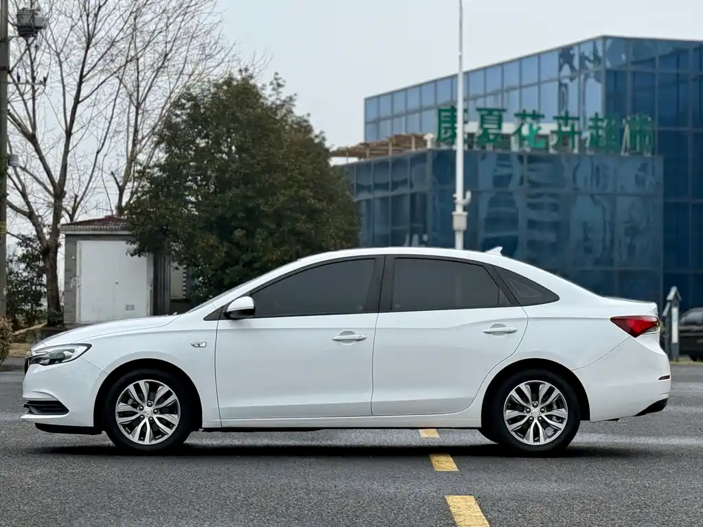 Yinglang 2021 1.3T automatic light hybrid elite model купить на сайте DeffCars