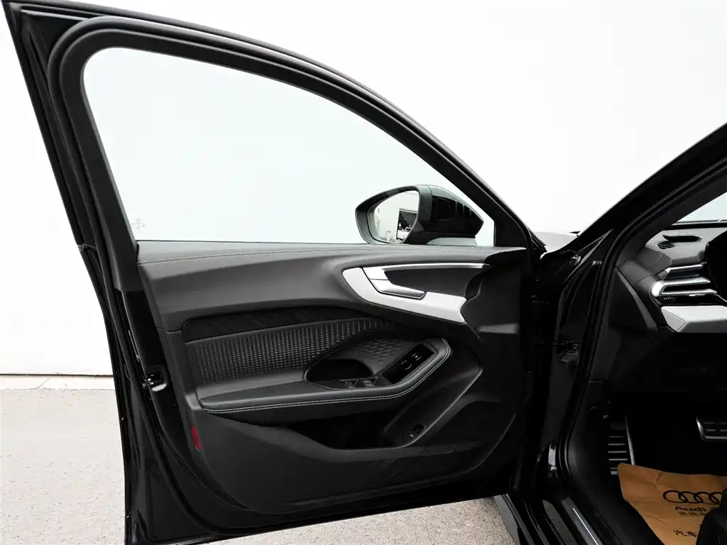 Audi A5L 2026 2.0T Sports Edition Plus купить на сайте DeffCars