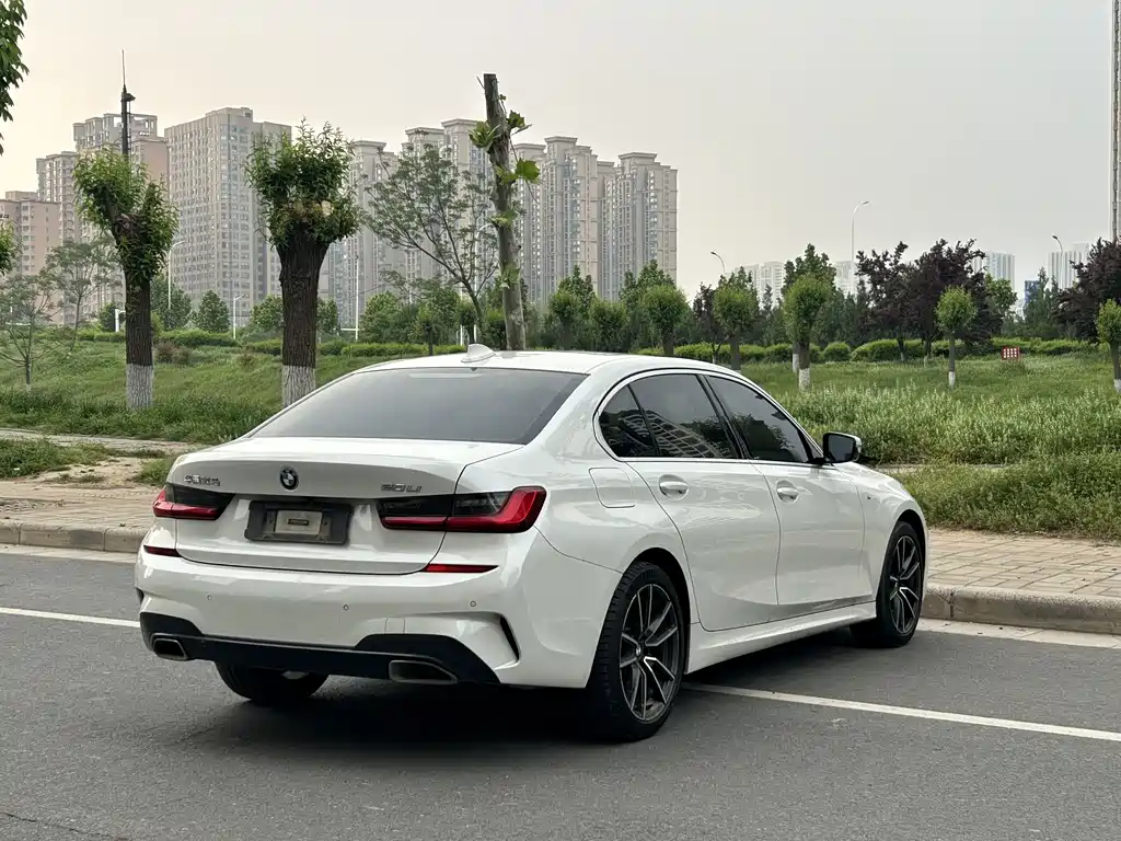BMW 3 Series 2021 320Li M Sports Package купить на сайте DeffCars