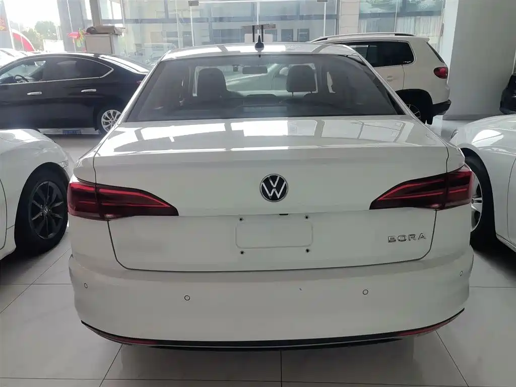 Bora 2021 1.5L automatic comfort intelligent connected version купить на сайте DeffCars