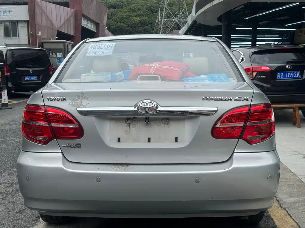 Corolla 2013 1.6L automatic luxury version купить на сайте DeffCars