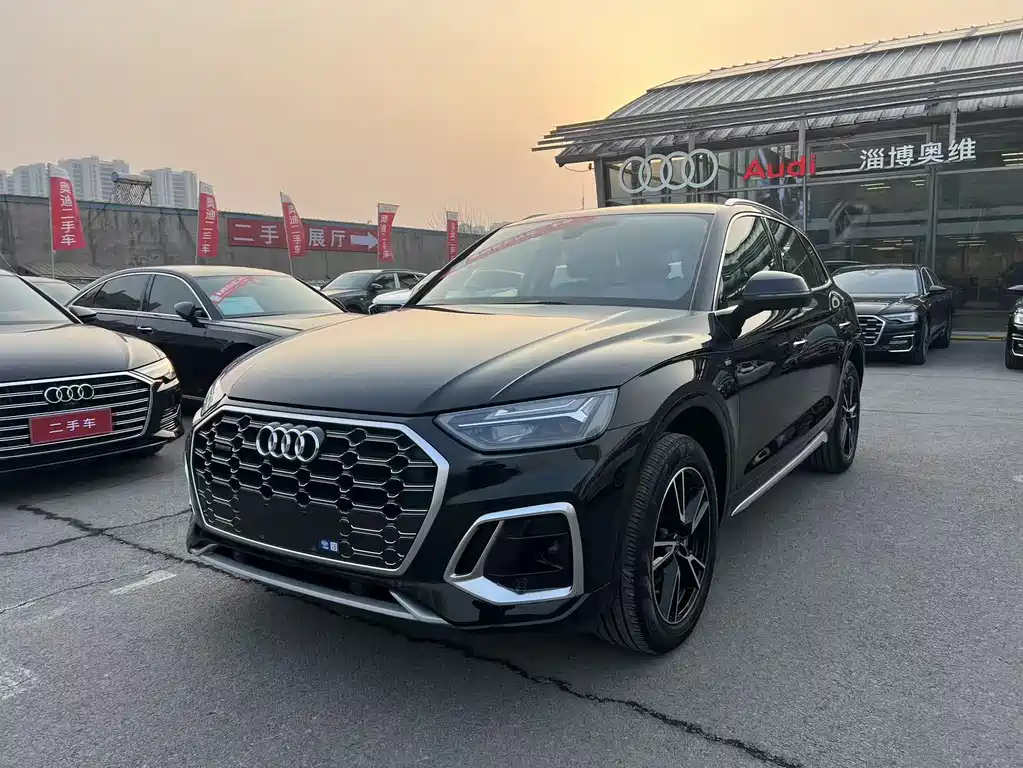 Audi Q5L 2024 40 TFSI fashionable and dynamic купить на сайте DeffCars