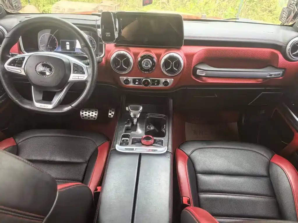 Beijing Off-Road BJ40 2018 PLUS 2.3T automatic four-wheel drive flagship version National V купить на сайте DeffCars