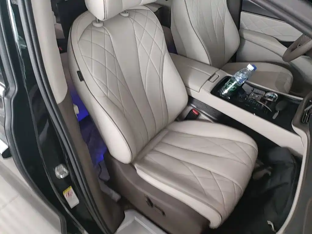Denza D9 2022 DM-i 970 four-wheel drive premium model купить на сайте DeffCars