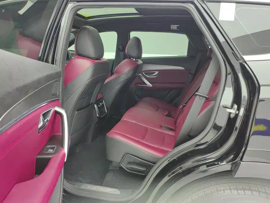 Jietu X70 PLUS 2023 model 1.5T DCT Ziqiang PRO+ 5 seats купить на сайте DeffCars