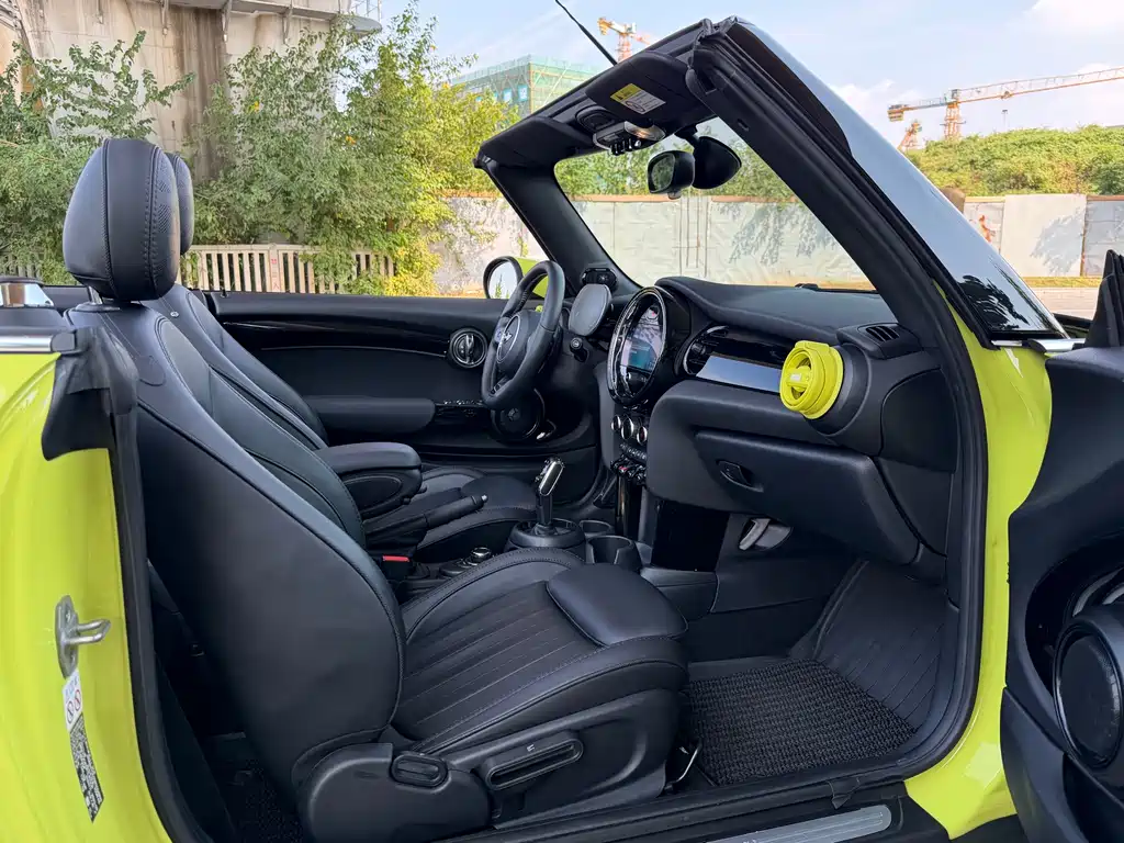 MINI 2023 facelift model 2 2.0T COOPER S CABRIO Artist купить на сайте DeffCars