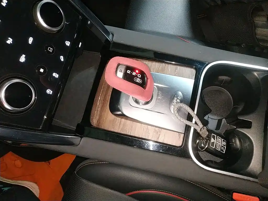 Discovery Sport 2020 249PS R-Dynamic Performance Edition купить на сайте DeffCars