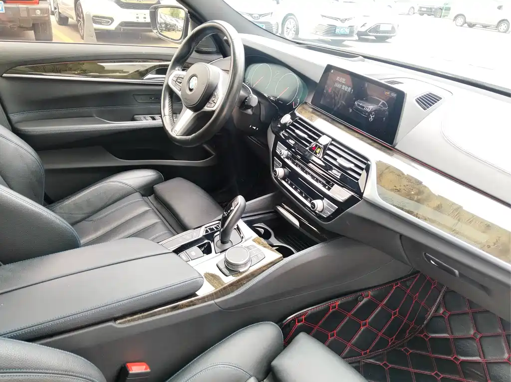 BMW 6 Series GT 2019 630i M Sports Package купить на сайте DeffCars