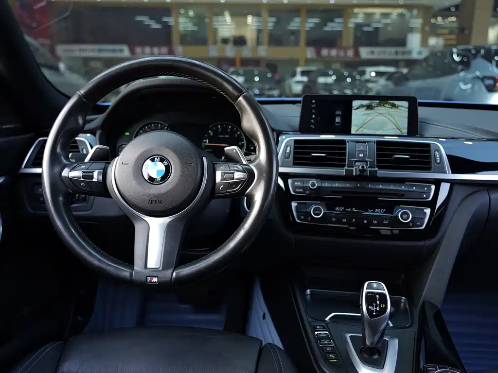 BMW 3 Series GT 2019 320i M Sports Night Edition купить на сайте DeffCars
