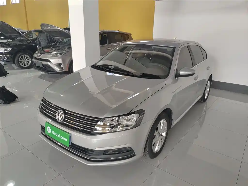 Lavida 2017 1.6L automatic comfort version купить на сайте DeffCars