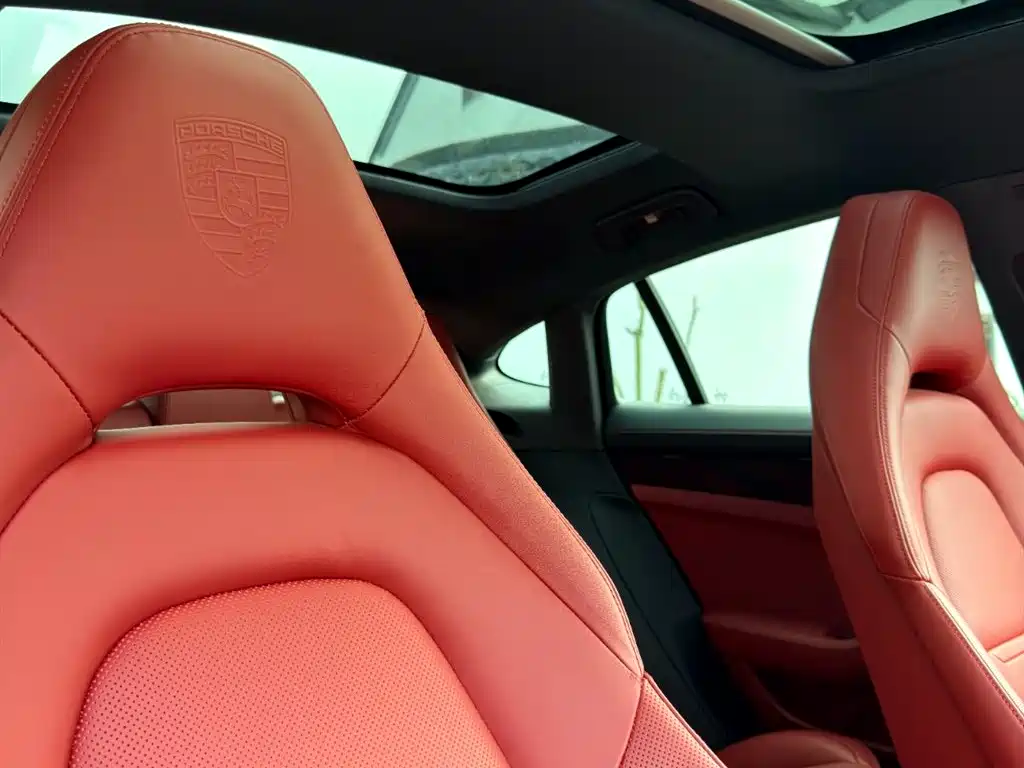 Panamera 2023 Panamera 2.9T Platinum Edition купить на сайте DeffCars