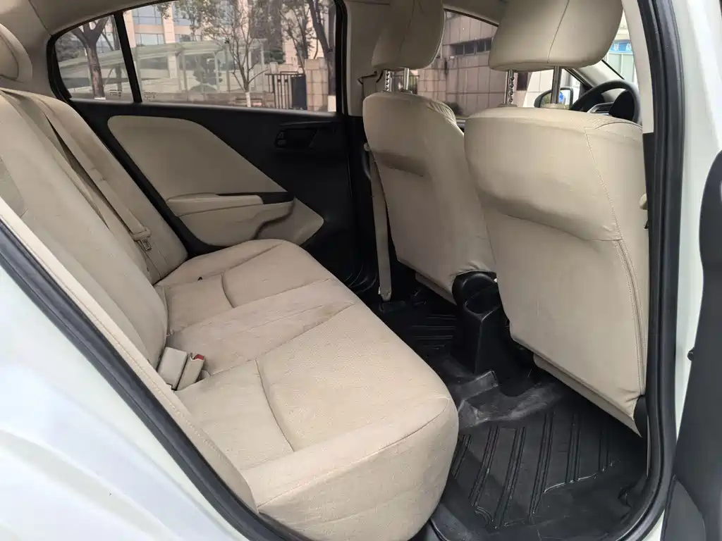 Fengfan 2018 1.5L CVT Comfort Edition купить на сайте DeffCars