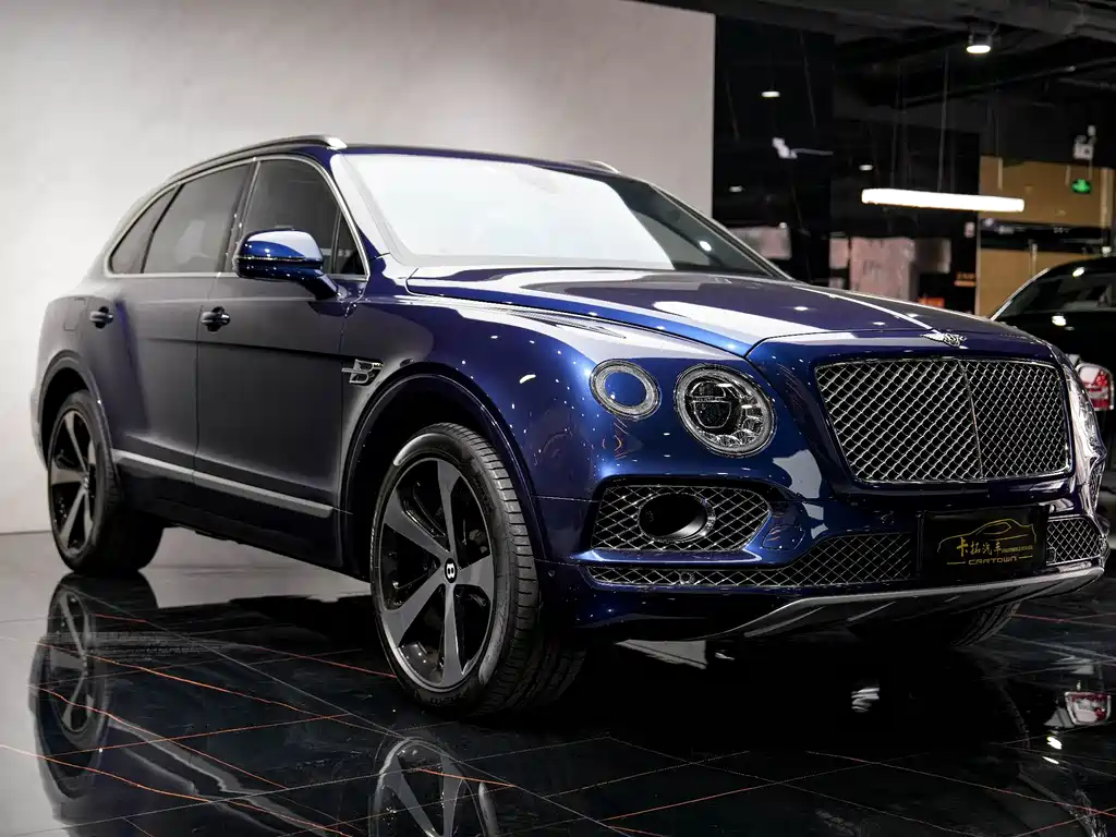 Bentayga 2017 6.0T Standard Edition купить на сайте DeffCars