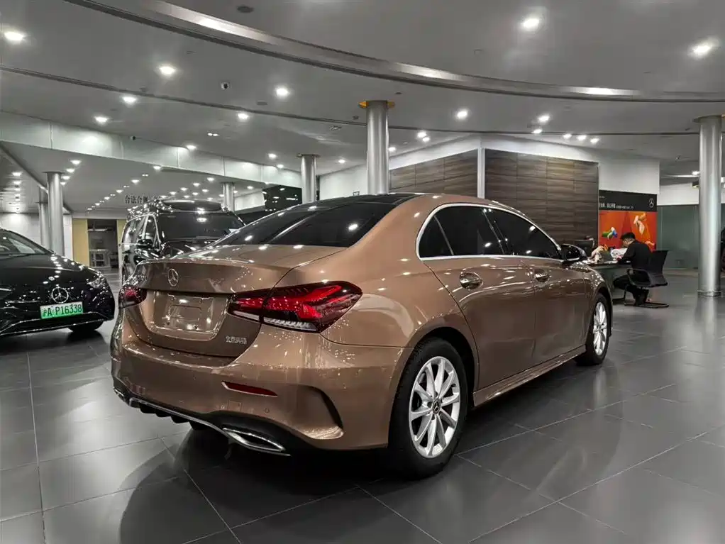 Mercedes-Benz A-Class 2020 Facelift A 200 L Sports Sedan Dynamic Type купить на сайте DeffCars