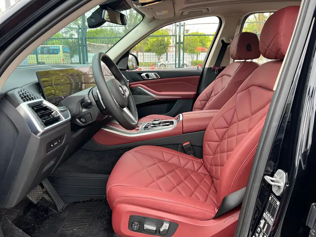 BMW X5 2025 xDrive 30Li Exclusive M Sports Night Package купить на сайте DeffCars