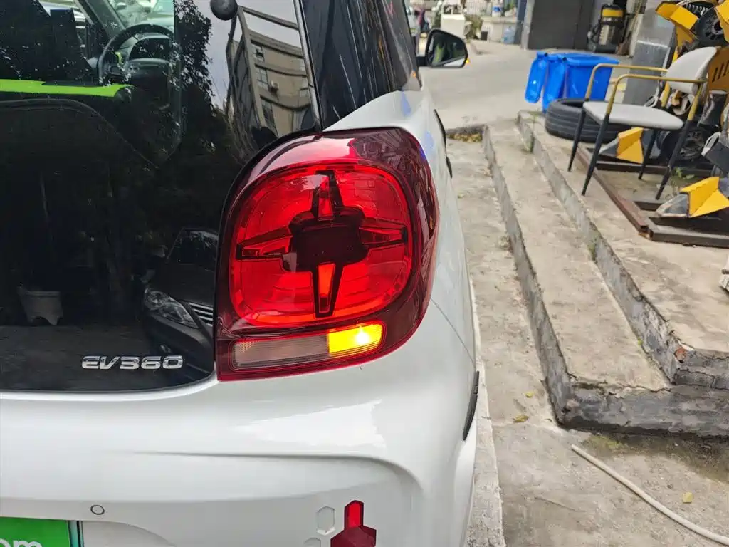 CLEVER 2021 302km new four-seater super version купить на сайте DeffCars
