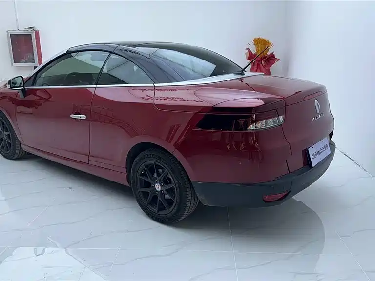 Megane 2011 CC 2.0 Fashion Navigation Edition купить на сайте DeffCars