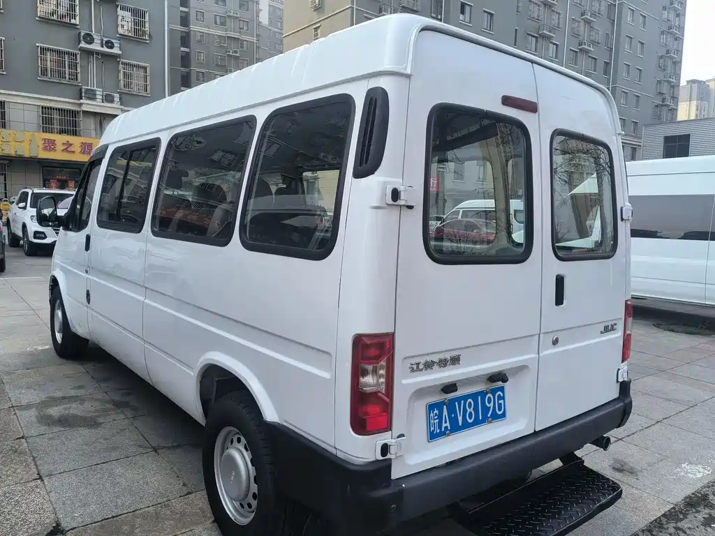 Teshun 2019 2.8T commercial long-axle mid-top 6-seater rear single tire National VI JX493 купить на сайте DeffCars