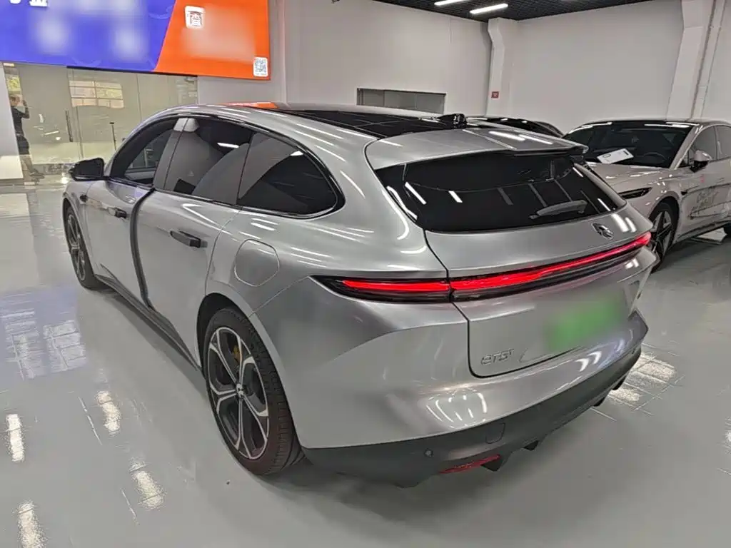 NIO ET5T 2024 model 100kWh Touring купить на сайте DeffCars