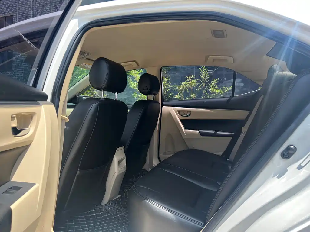 Corolla 2014 1.6L CVT GL купить на сайте DeffCars
